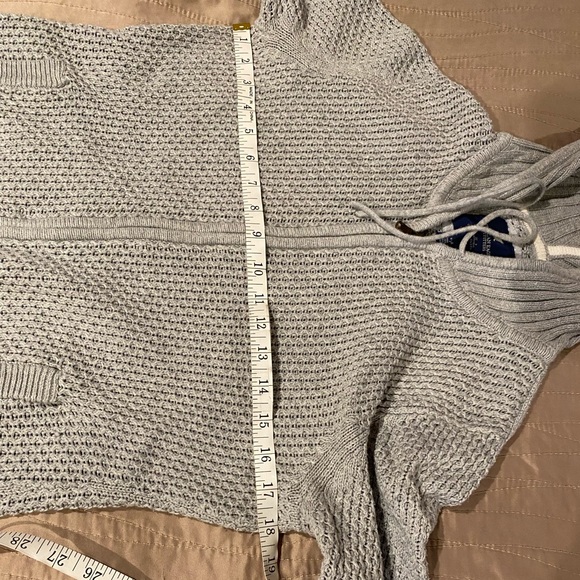 American Eagle Gray Knit Hoodie Sweater - Picture 6 of 6